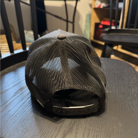 Von Dutch Gray Trucker Hat - Picture 3 of 4